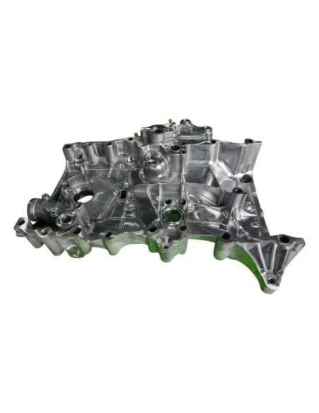 Tapa De Distribucion C/ Bomba De Aceite Hiace Hilux2.7 05-14